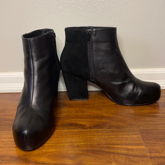 OFFICE London Shoes - OFFICE London Black Suede & Leather Platform Heeled Boots Size 40EU